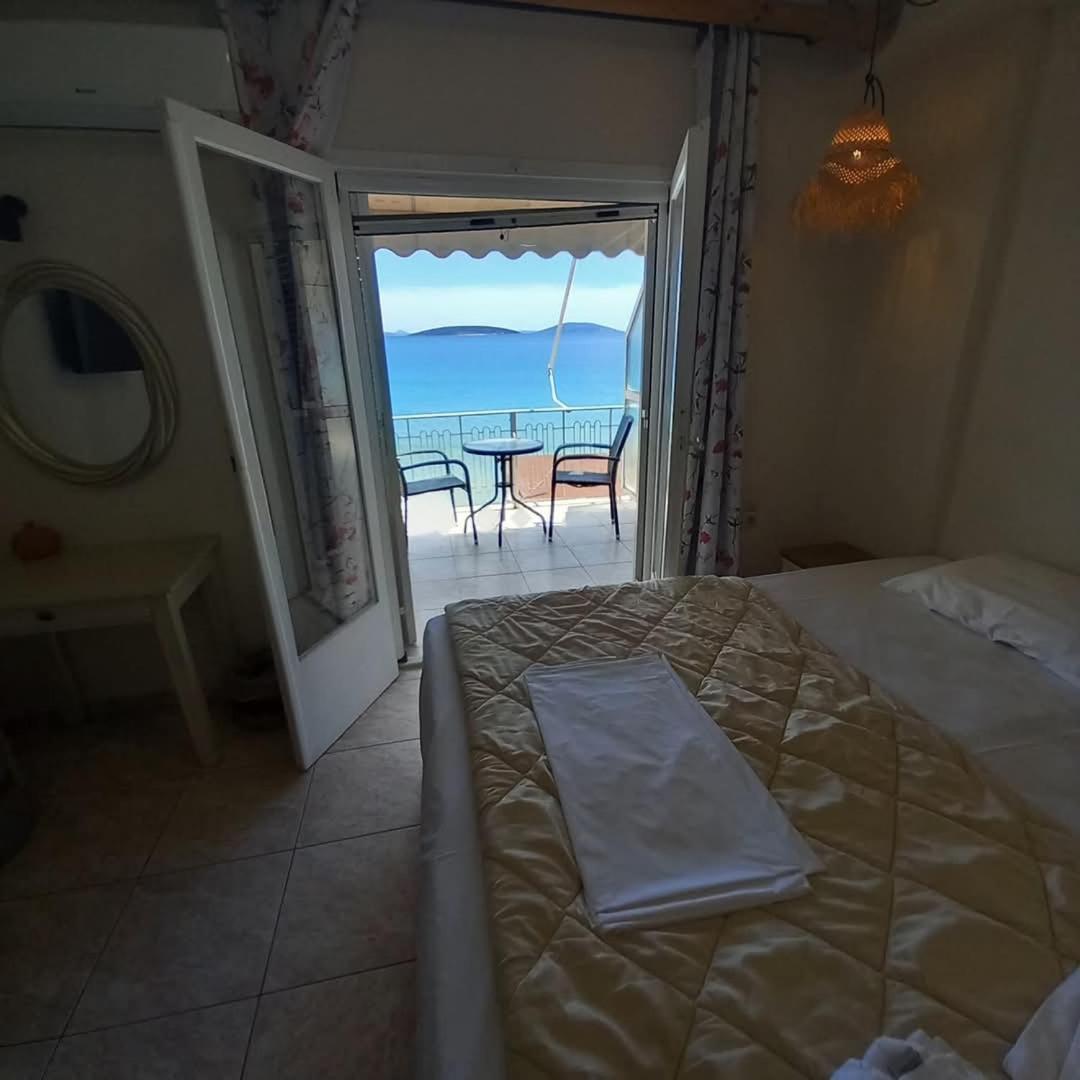 Assini Hotel Tolón
