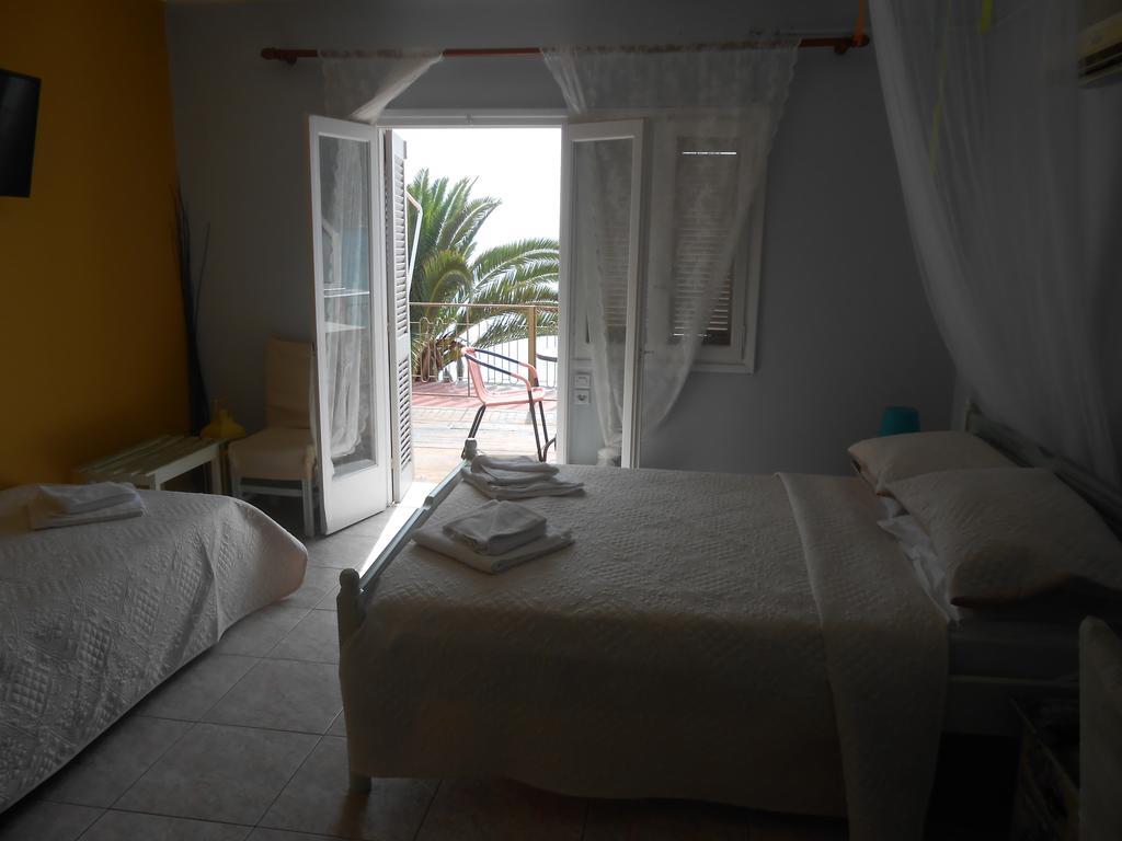 Assini Hotel Tolón