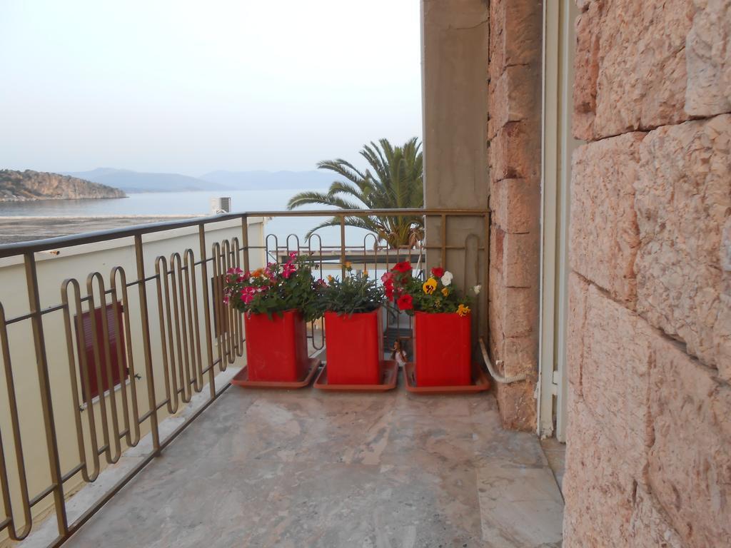 Assini Hotel 2*
